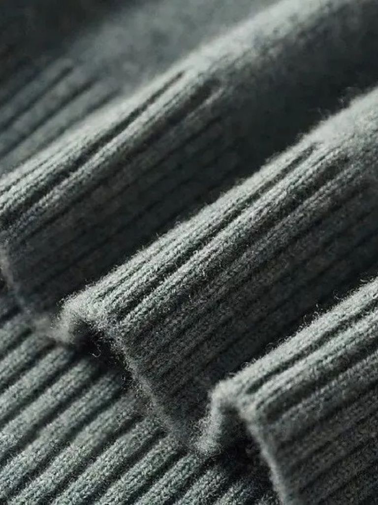 100% Merino Wool Turtleneck Sweater — North Row | Detail View