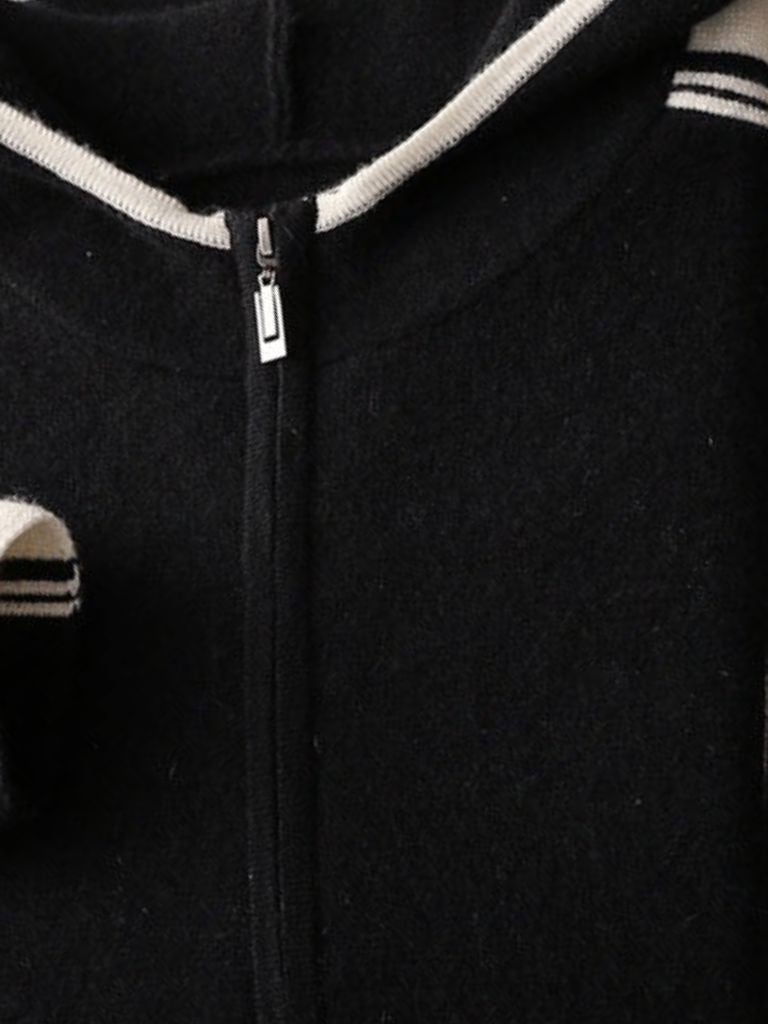 Regent Cashmere Comfort Set — North Row | Close-Up