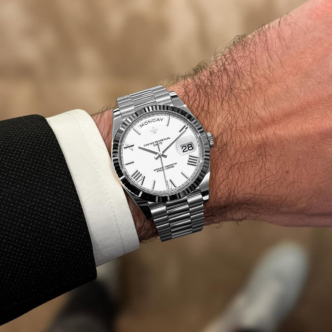 Apex Watch V2 - North Row