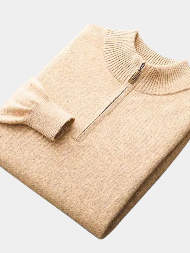 Merino Half Zip Sweater — North Row | Collar Detail