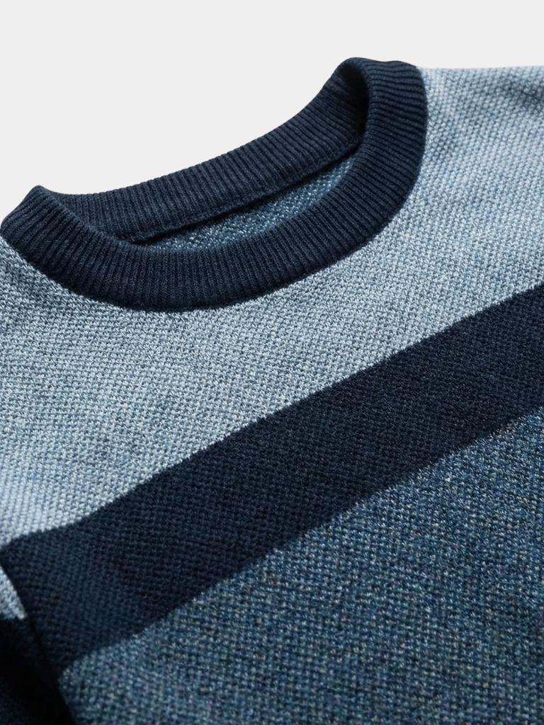 Linear Fusion Pullover — North Row | Detail View