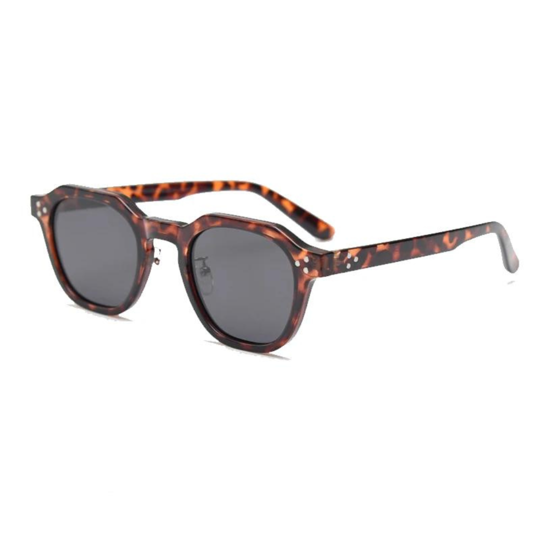 Giorgio Sunglasses — North Row | Close-Up