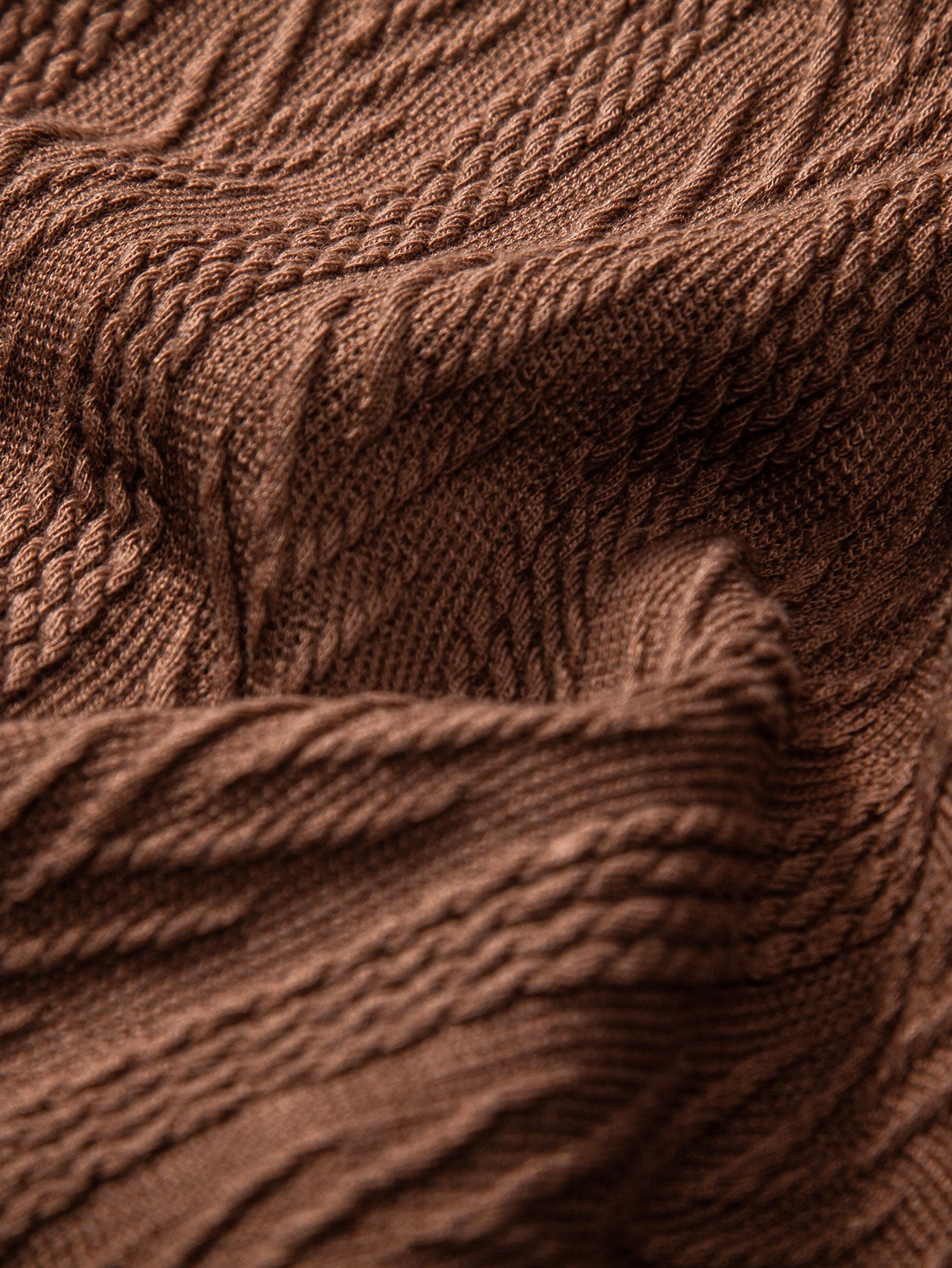 Texture Jacquard Cuban Shirt & Crinkled Textured Drawstring Shorts — North Row | View 16