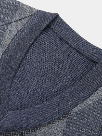 Academic Essential Knit Vest - North Row