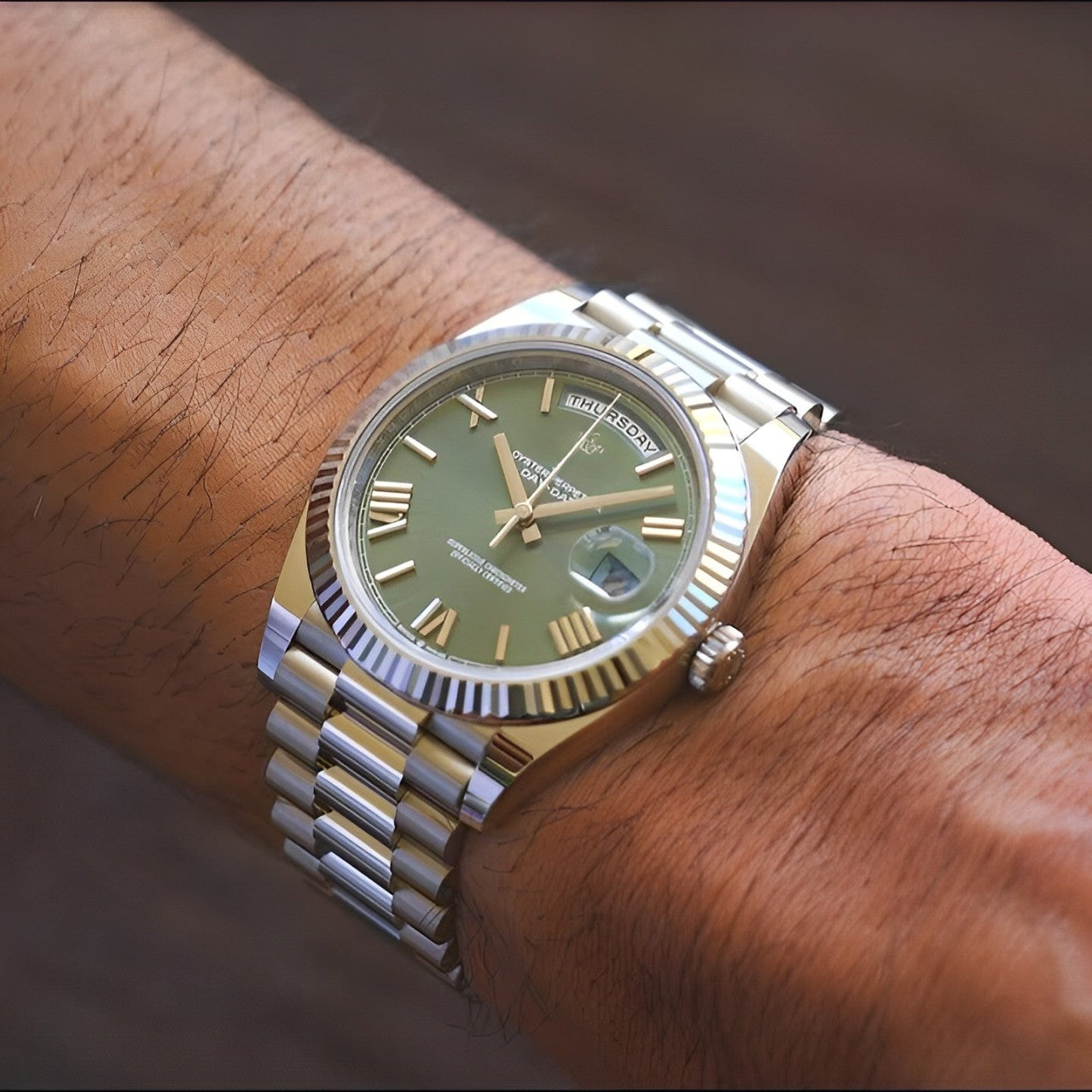 Apex Watch V2 - North Row