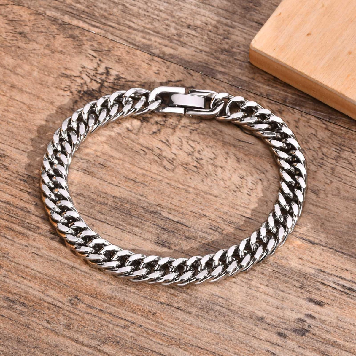 Cuban Bracelet V2 - North Row