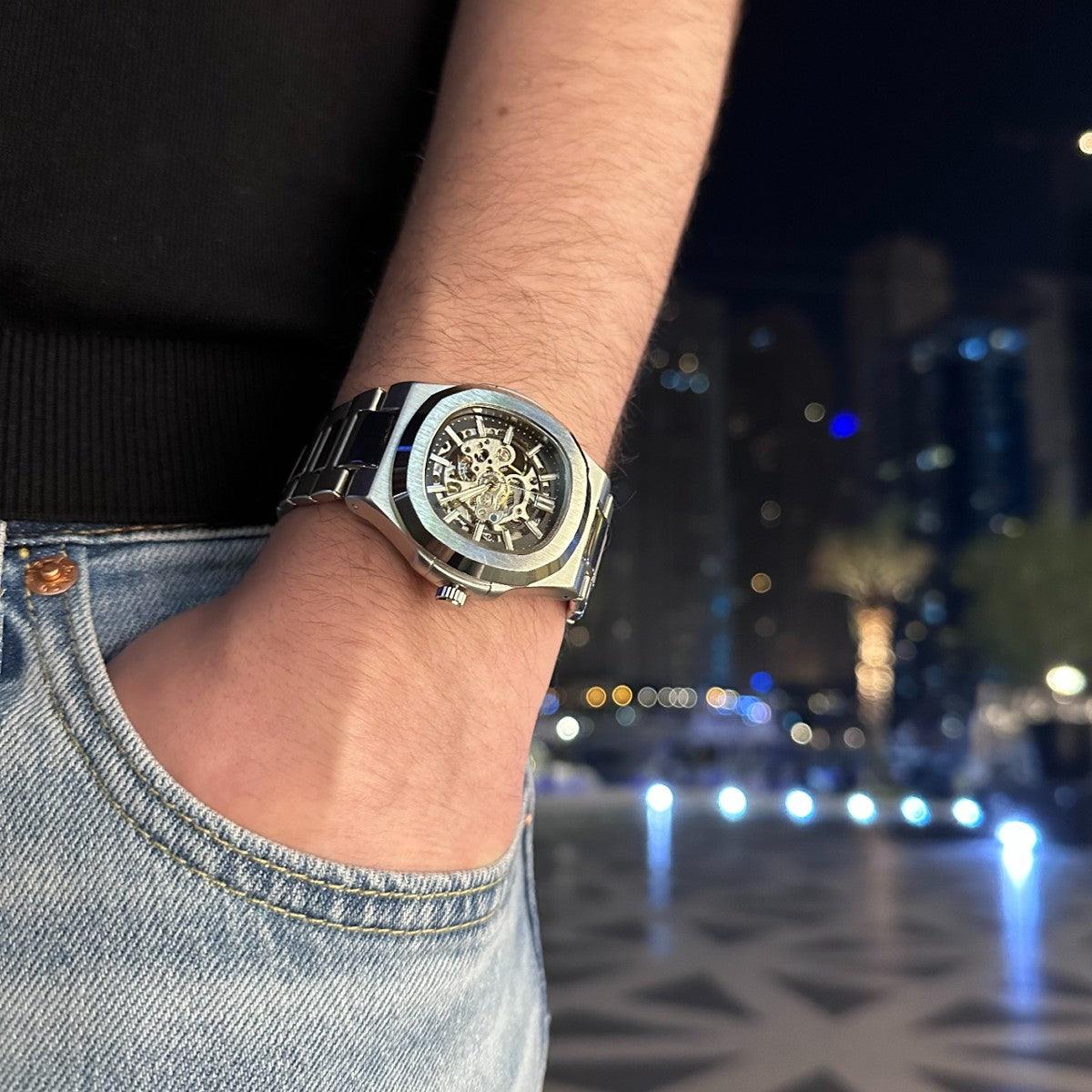 Oasis Watch - North Row