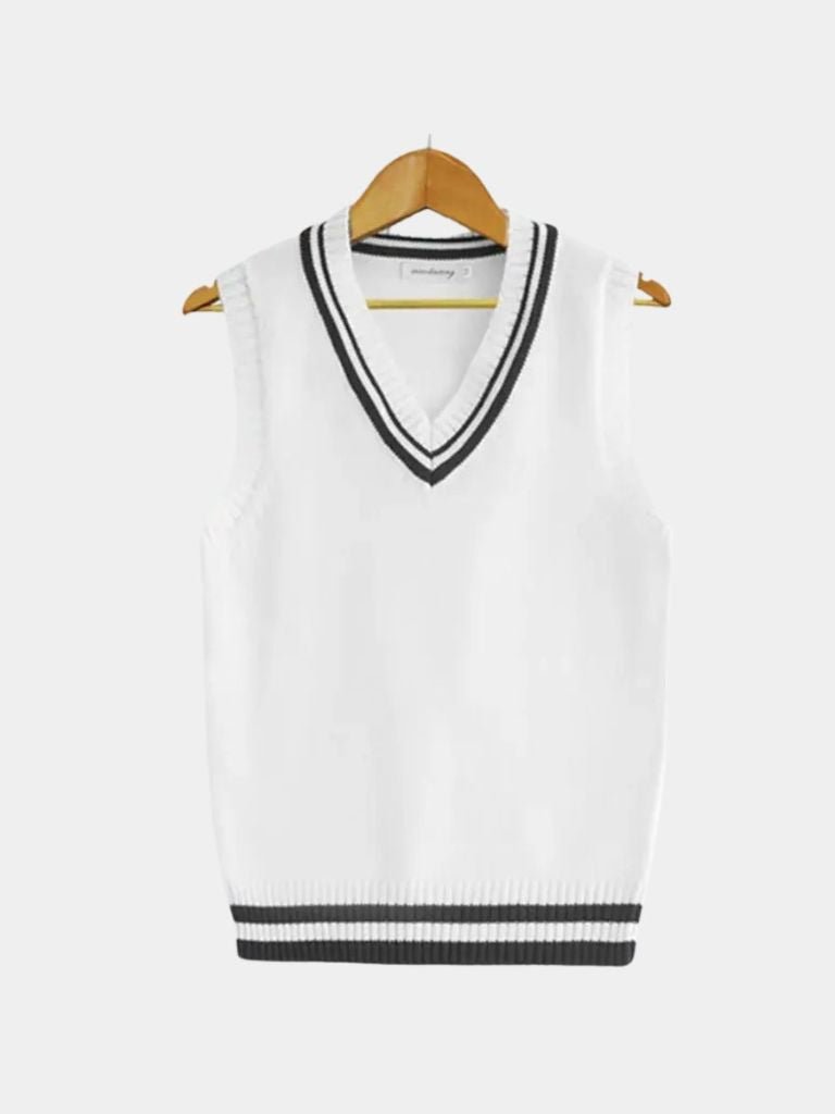 Old Money Essential Knit Vest — North Row | Texture Detail