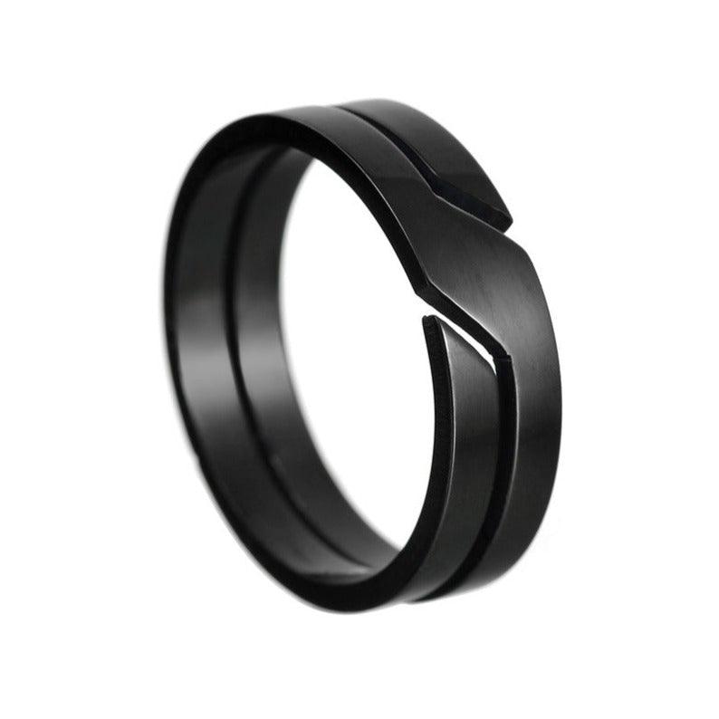Prestigious Ring — North Row | Close-Up