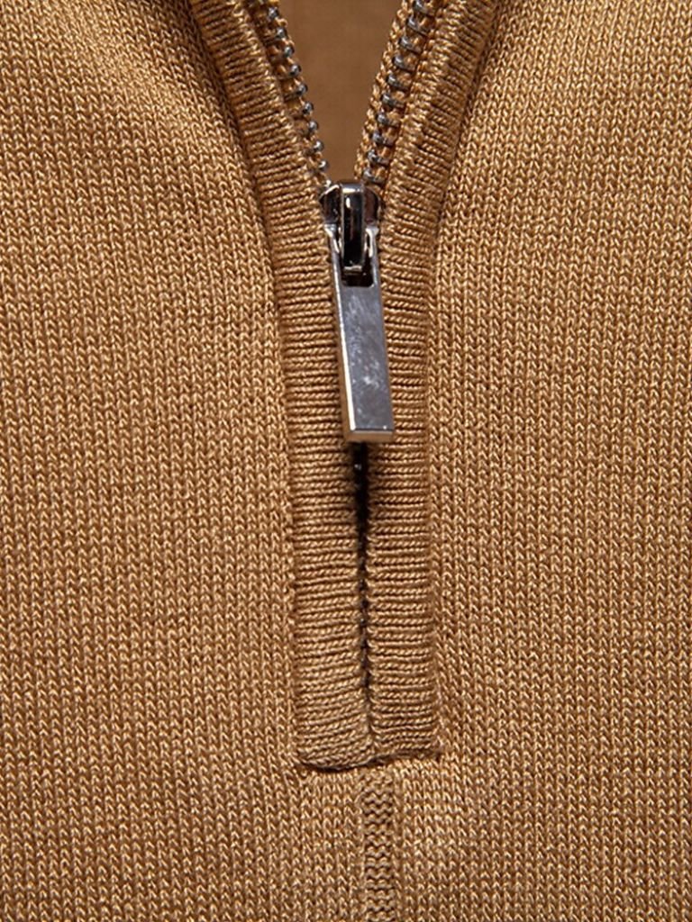 Royal Zip Polo — North Row | Detail View